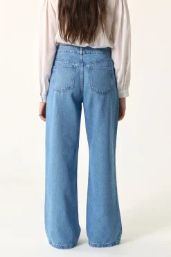 Des Petit Hauts Jean Louela BLEACH Online